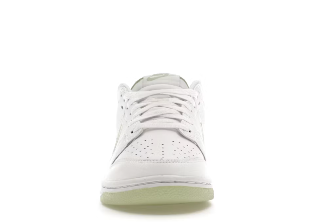 Nike Dunk Low “Honeydew"