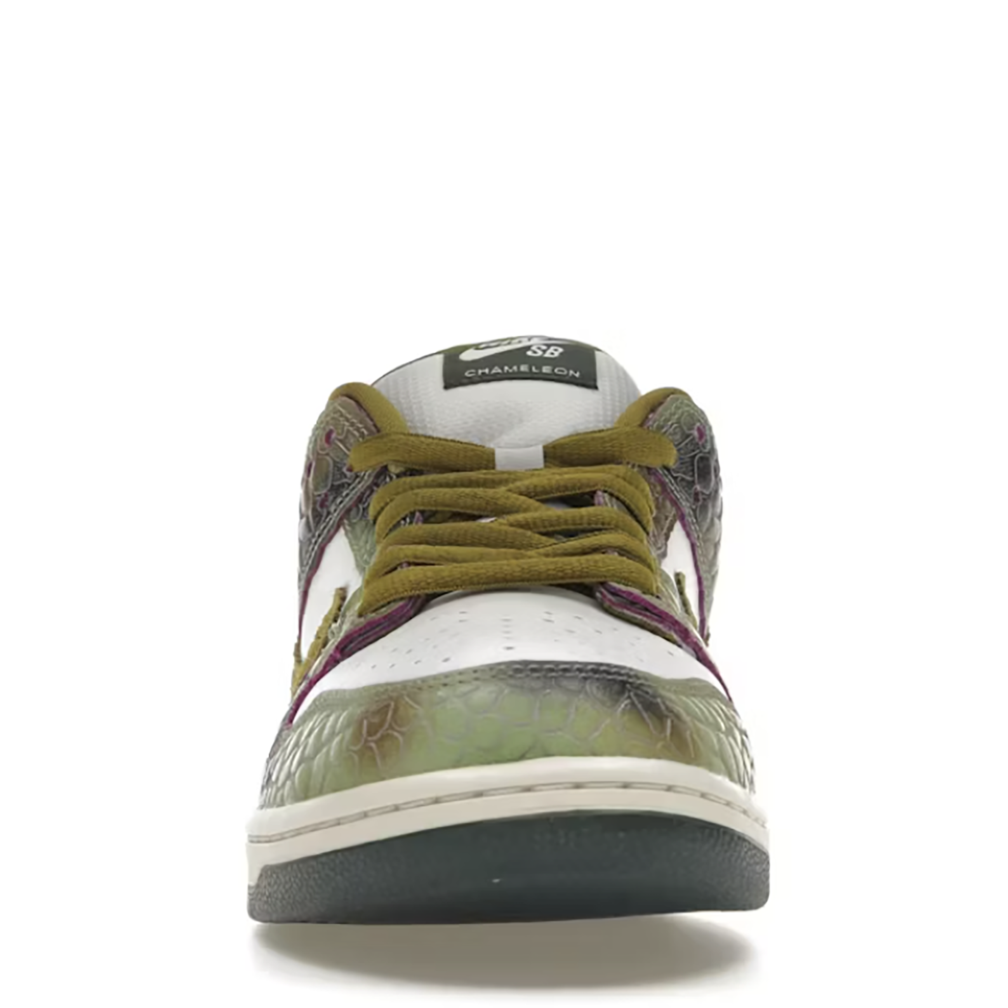 Nike SB Dunk Low “Alexis Sablone Chameleon”