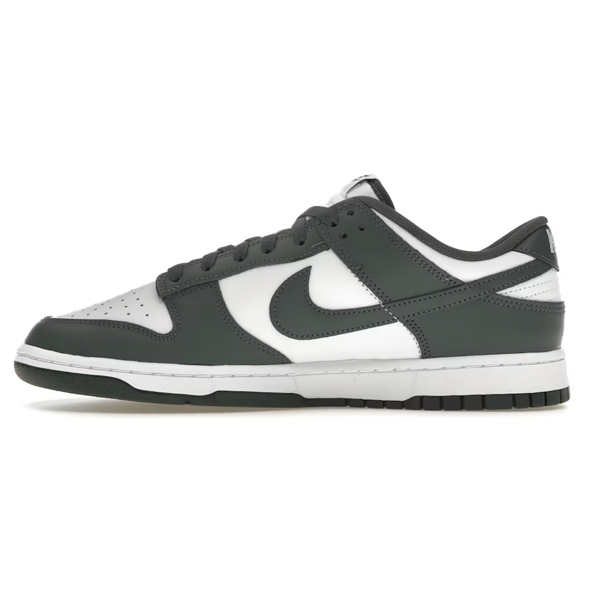 Nike Dunk Low "Vintage Green"