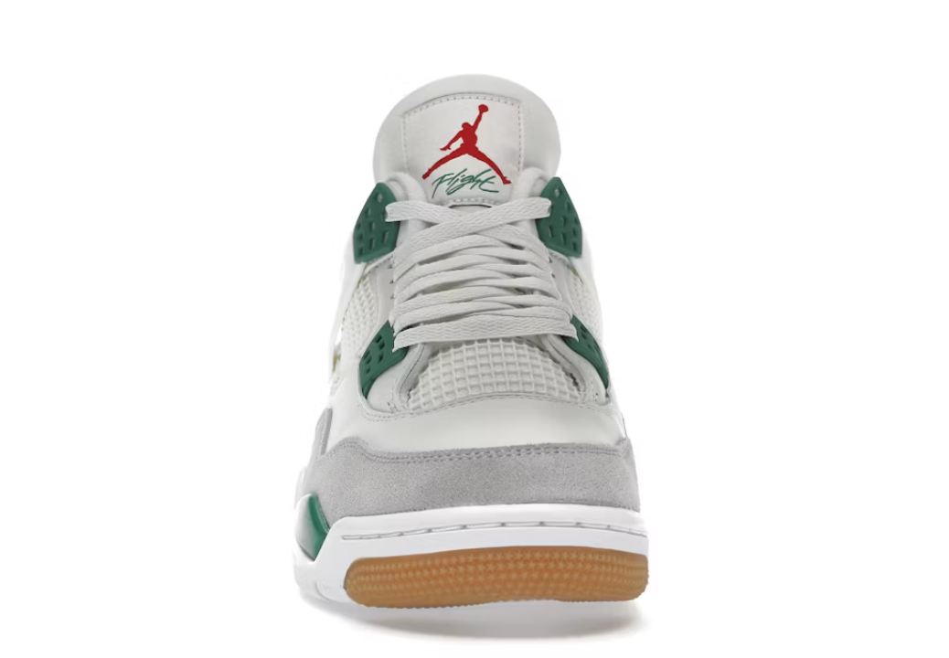 Nike SB x Jordan 4 "Pine Green"