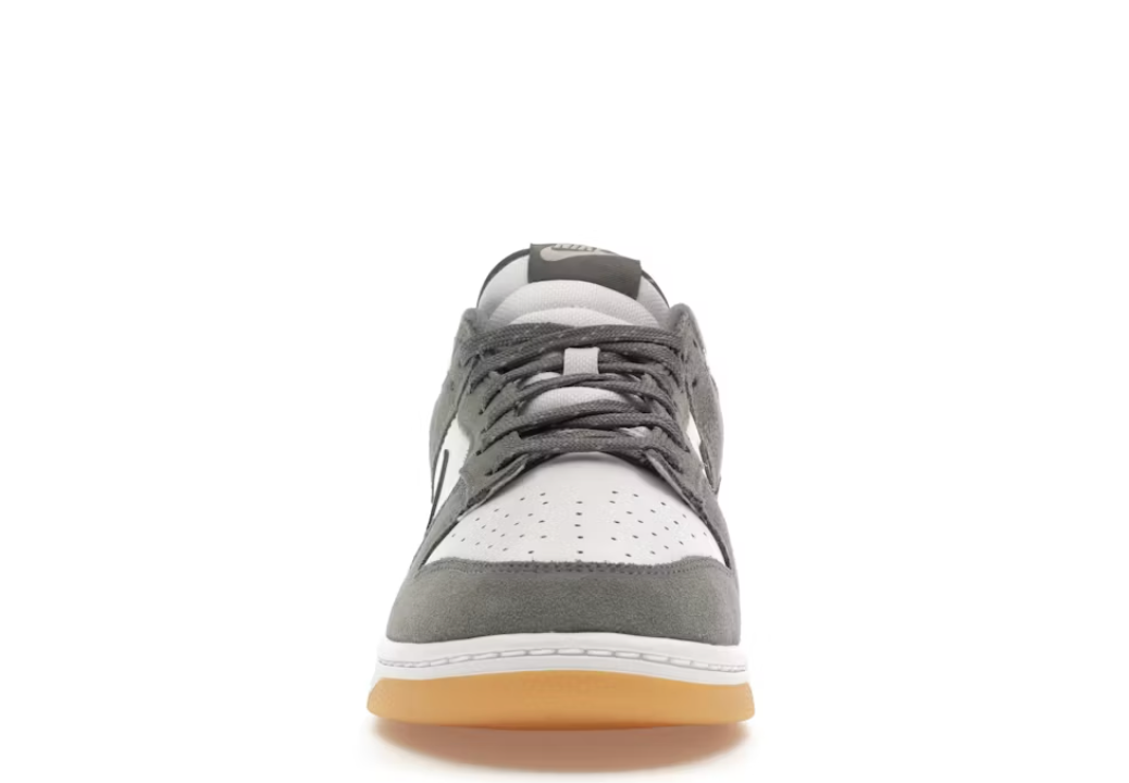 Nike Dunk Low “Smoke Grey Gum 3M Swoosh”