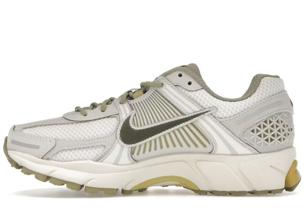 Nike Zoom Vomero 5 "Light Bone Medium Olive"