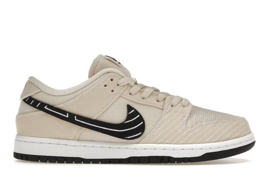 Nike SB Dunk Low “Albino & Preto”