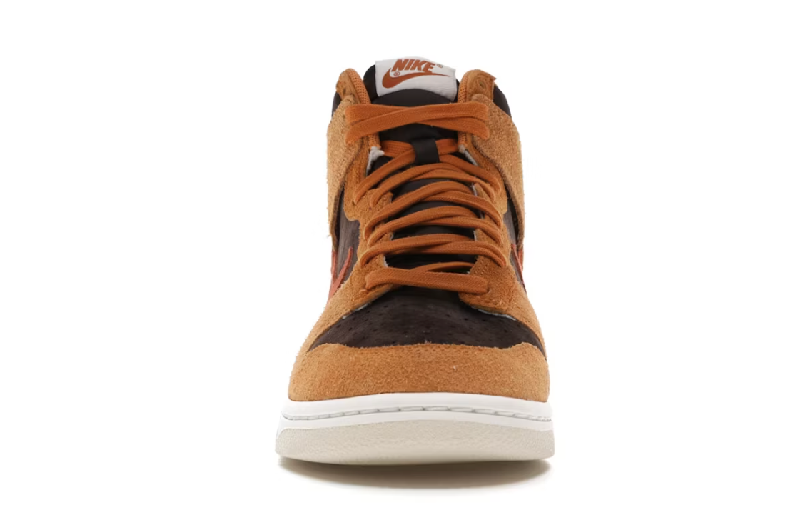 Nike Dunk High “Dark Russet”