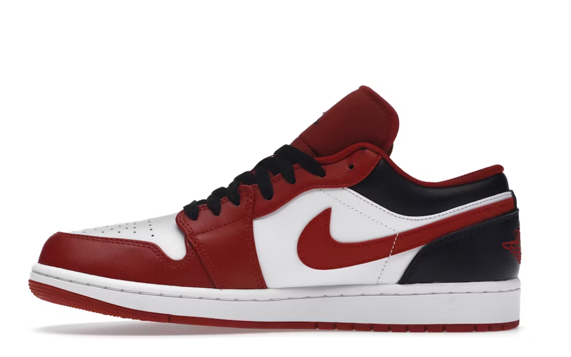 Jordan 1 Low "Bulls"