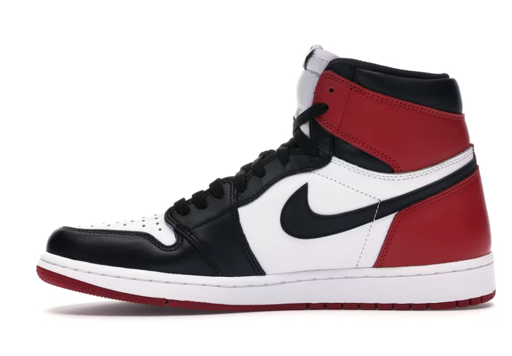 Jordan 1  High “Black Toe” 2016