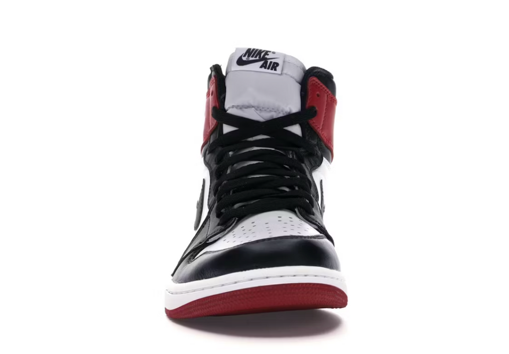 Jordan 1  High “Black Toe” 2016