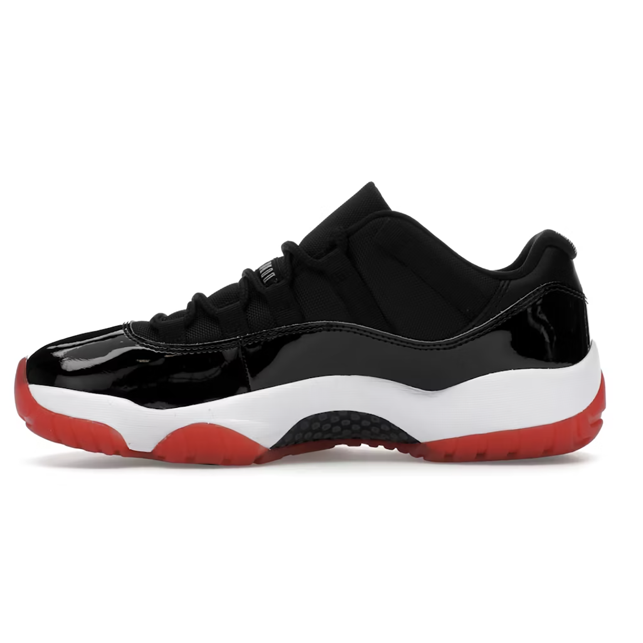 Jordan 11 Low Retro "Bred" 2025