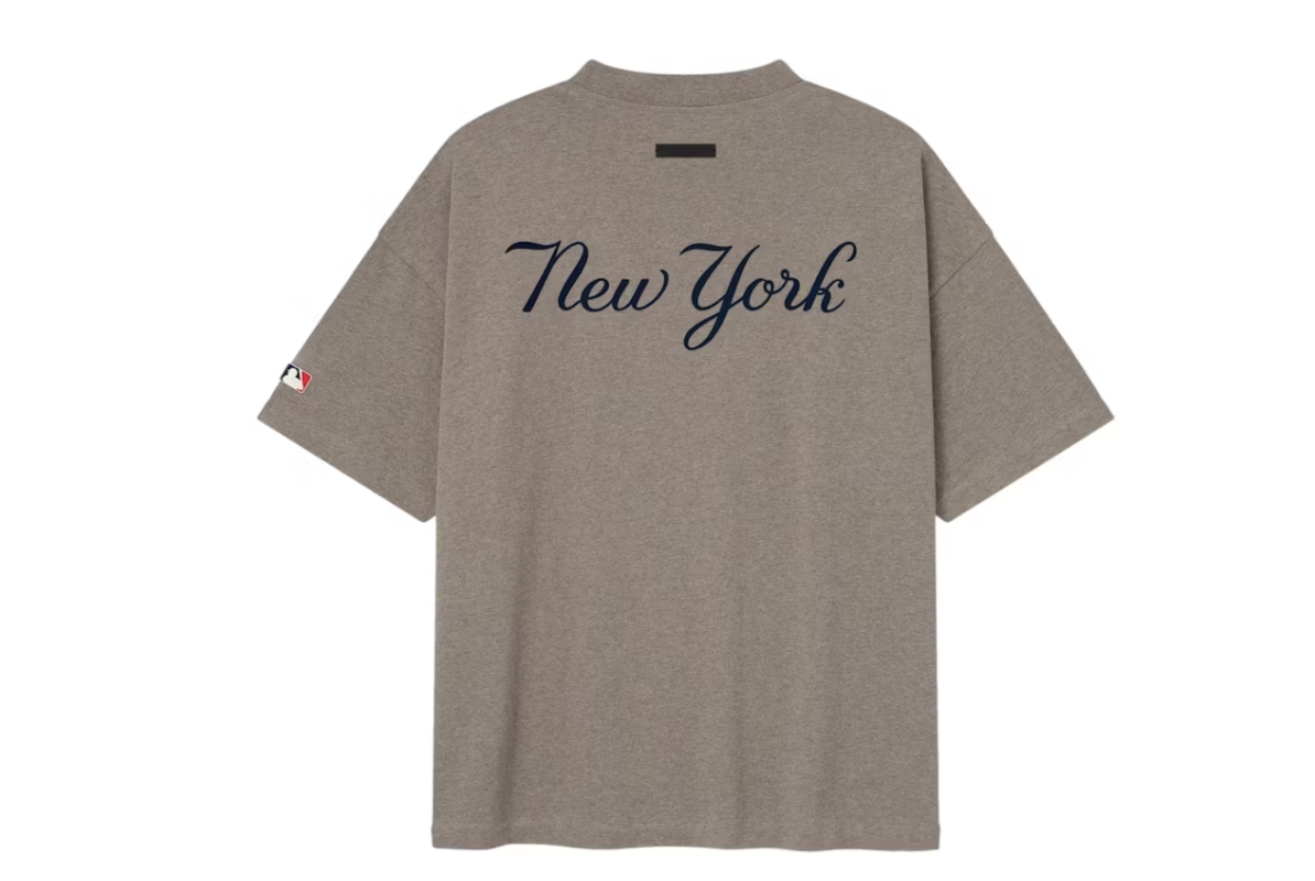 Fear of God Essentials Yankees 90's Tee "Homestead Heather"