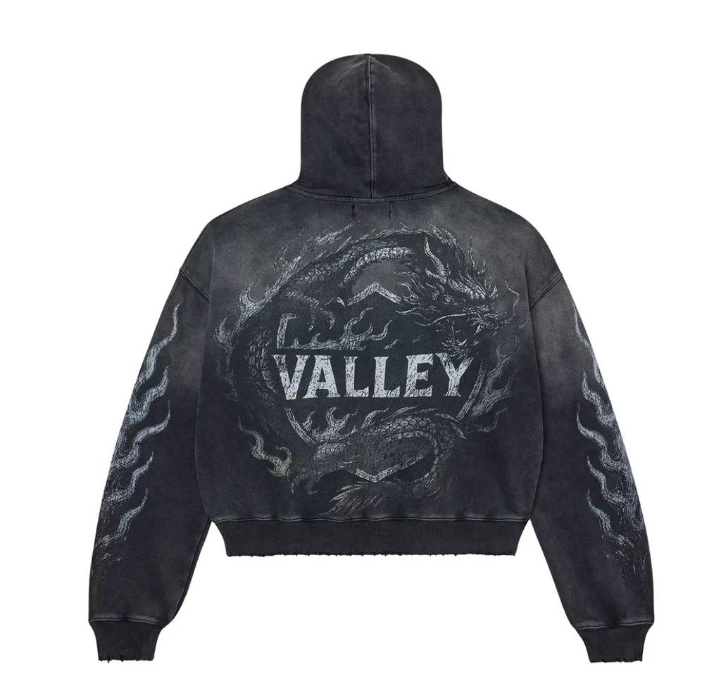 Vale Forever Serpent Pullover