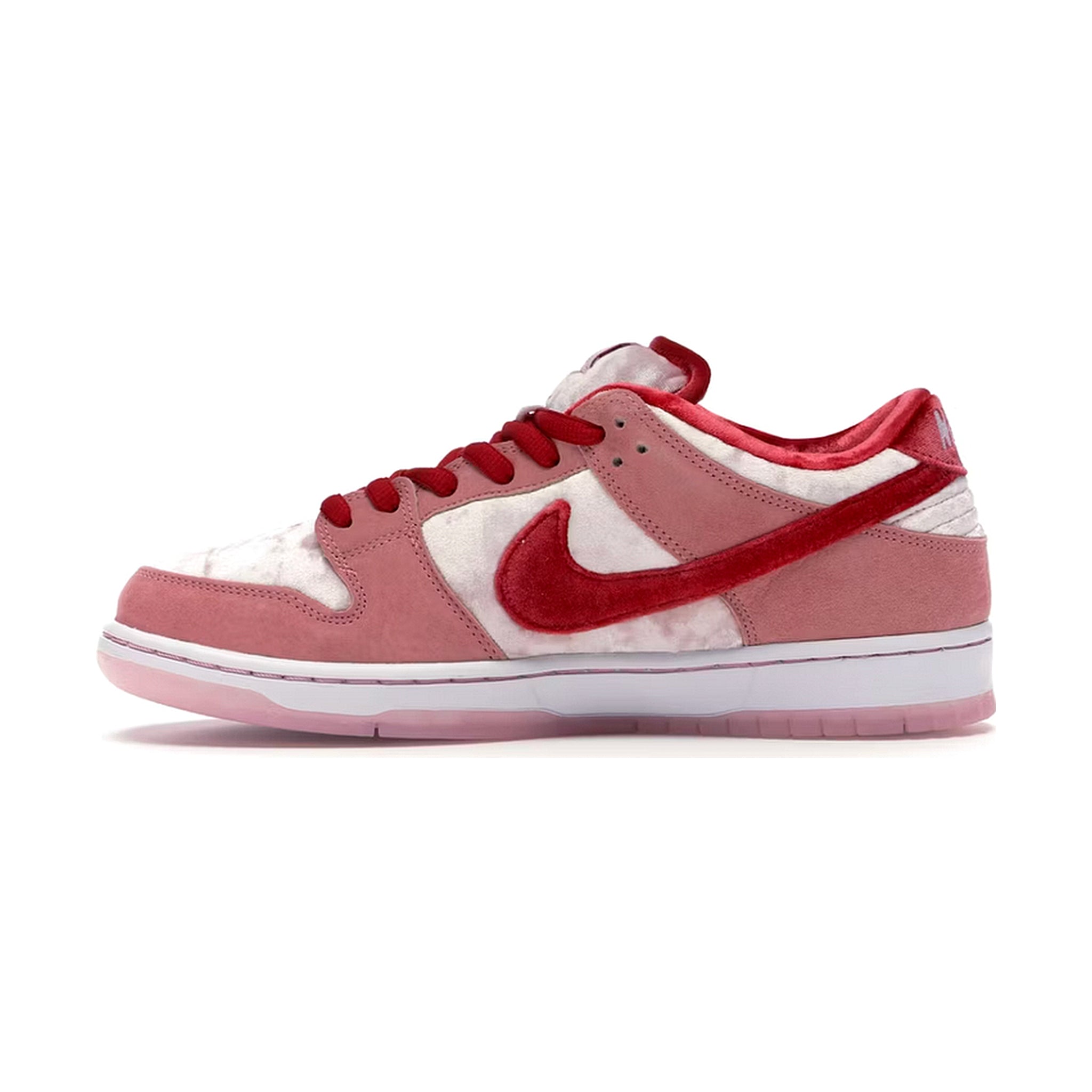 Nike SB Dunk Low StrangeLove Skateboards