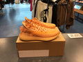 Adidas Yeezy Boost 350 V2 “Mono Clay” preowned size 9M - Hype World