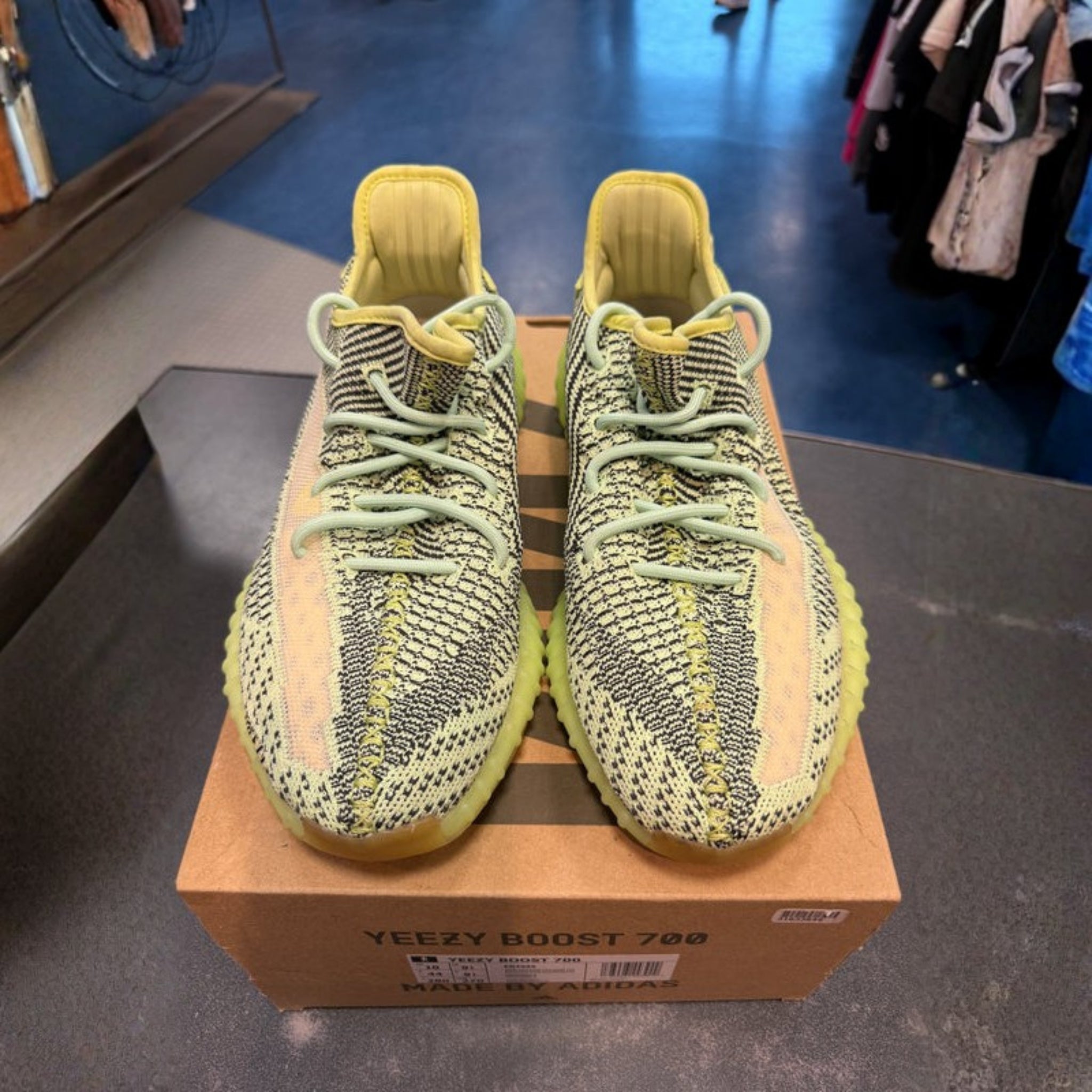 adidas Yeezy Boost 350 V2 'Yeezreel' (Non-Reflective) Size 10 Preowned - Hype World