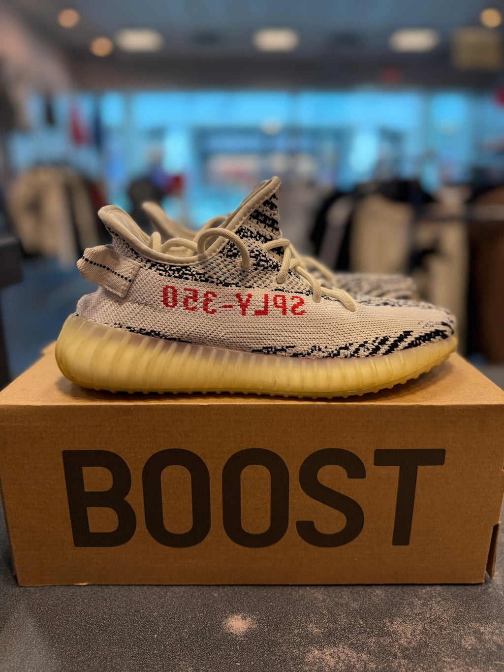 Adidas Yeezy Boost 350 V2 'Zebra' Size 7 Preowned - Hype World