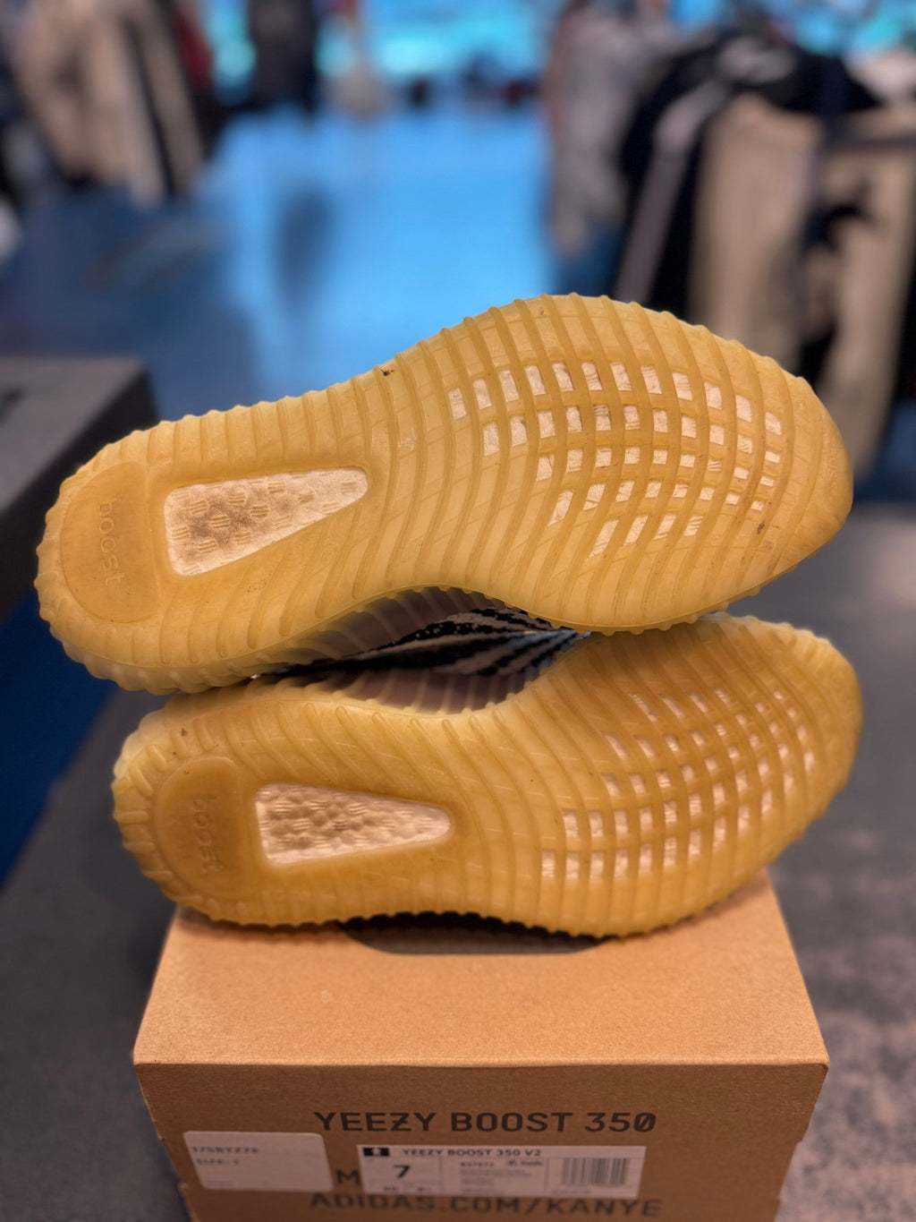 Adidas Yeezy Boost 350 V2 'Zebra' Size 7 Preowned - Hype World