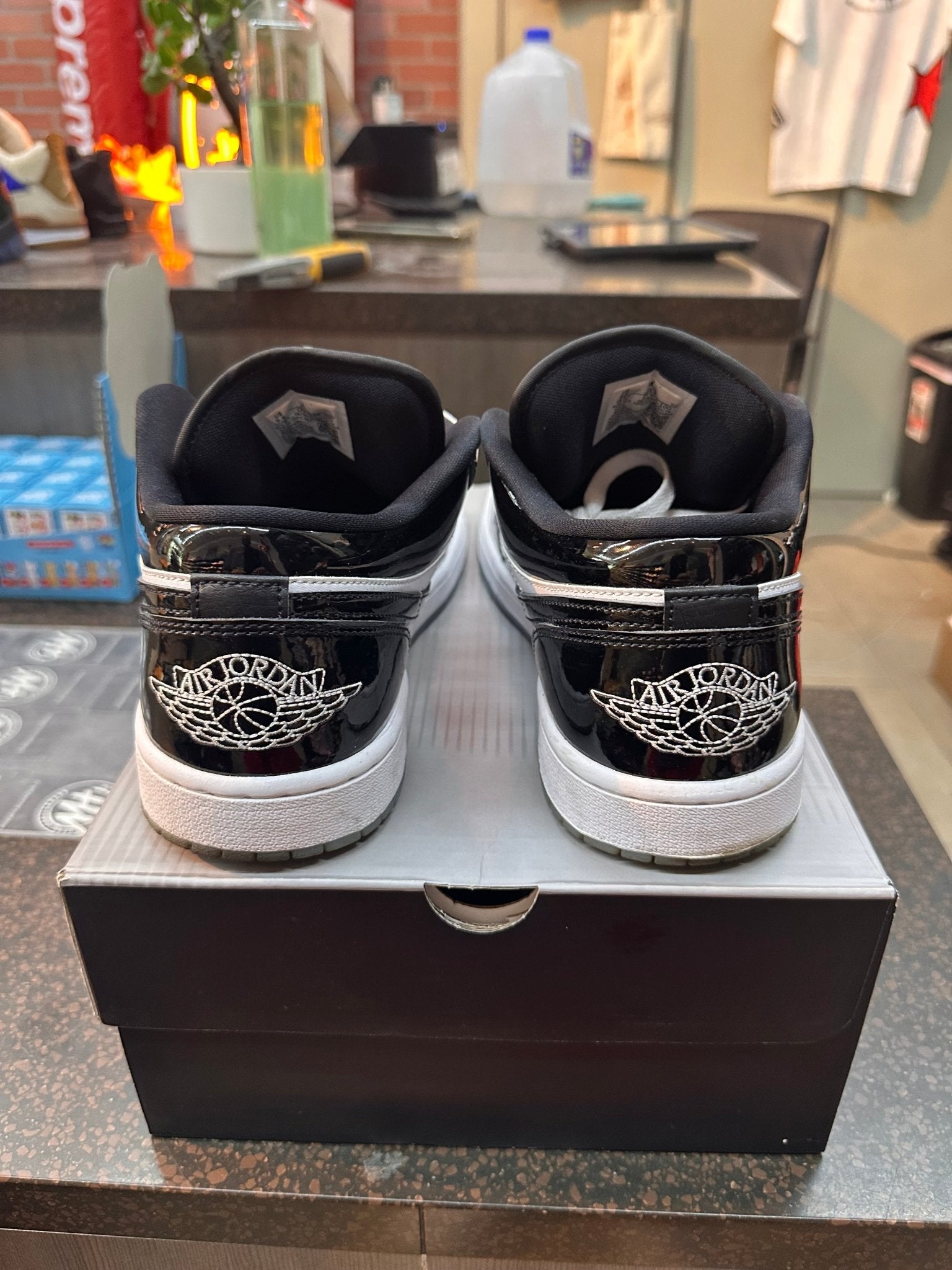 Air Jordan 1 "Concord" Preowned No Box - Hype World