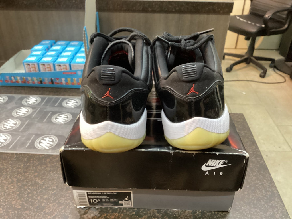 Air Jordan 11 Low "72-10" Preowned - Hype World