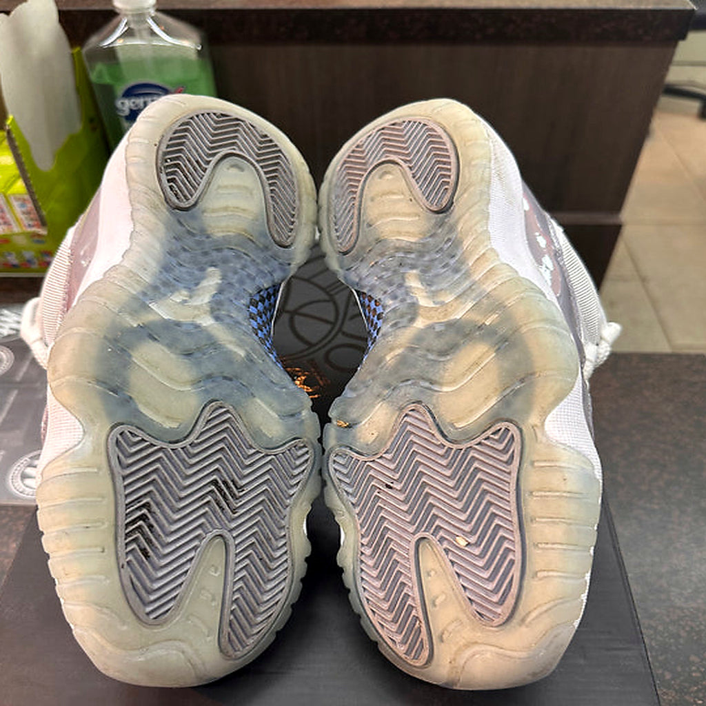 Air Jordan 11 Low "Cement Grey" Preowned No Box - Hype World