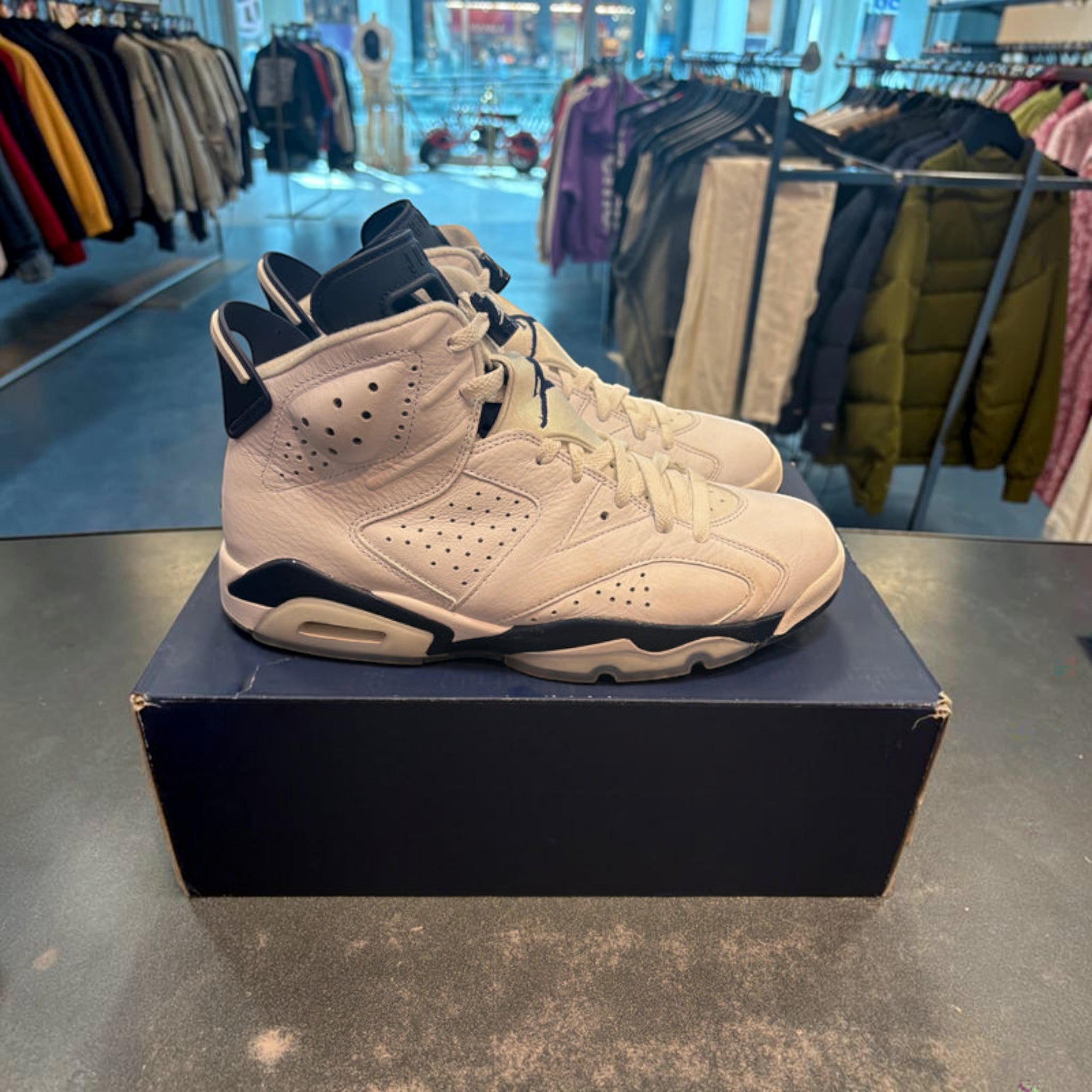Air Jordan 6 Midnight Navy Size 10M Preowned - Hype World