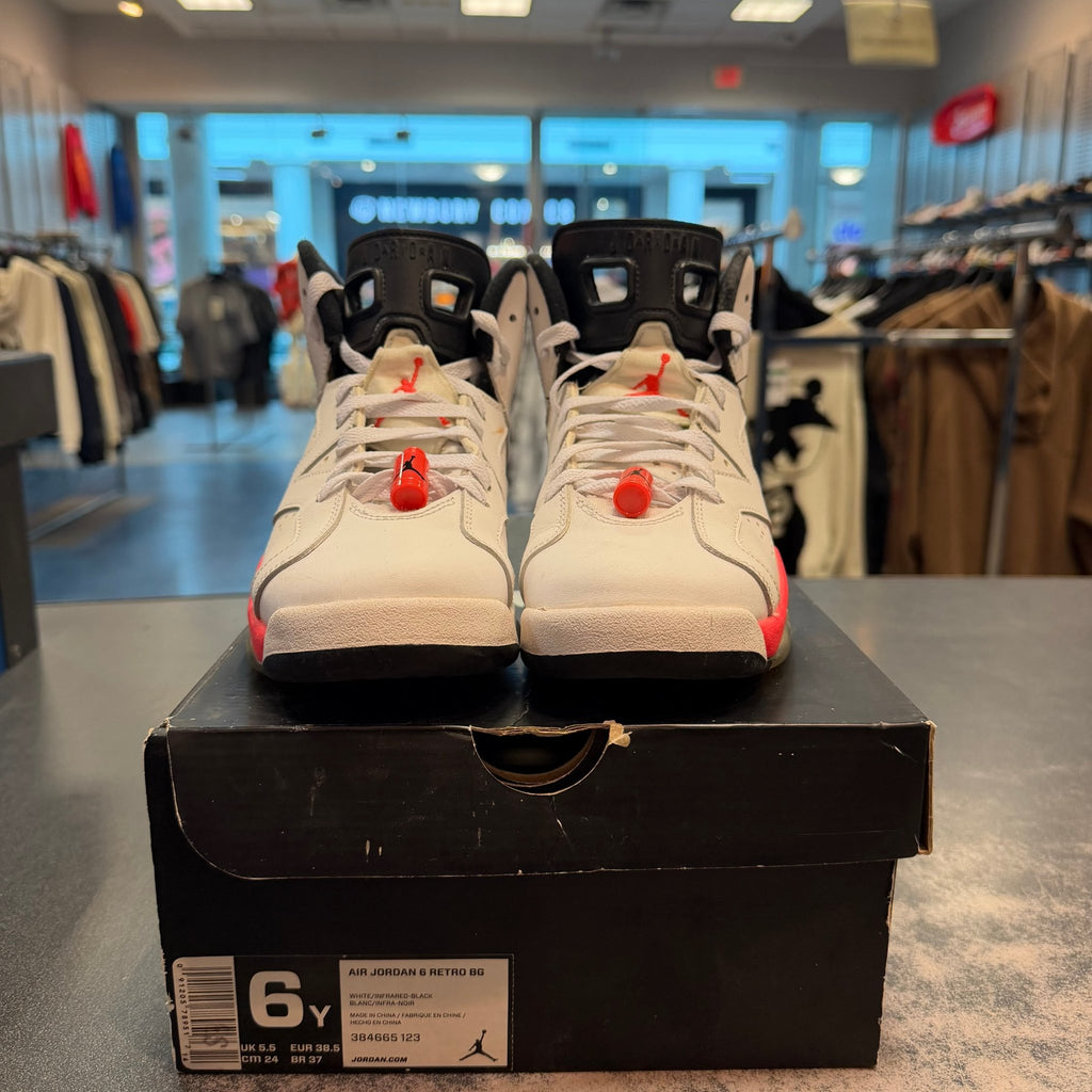 Air Jordan 6 Retro BG "Infrared White" (2014) (GS) Preowned - Hype World