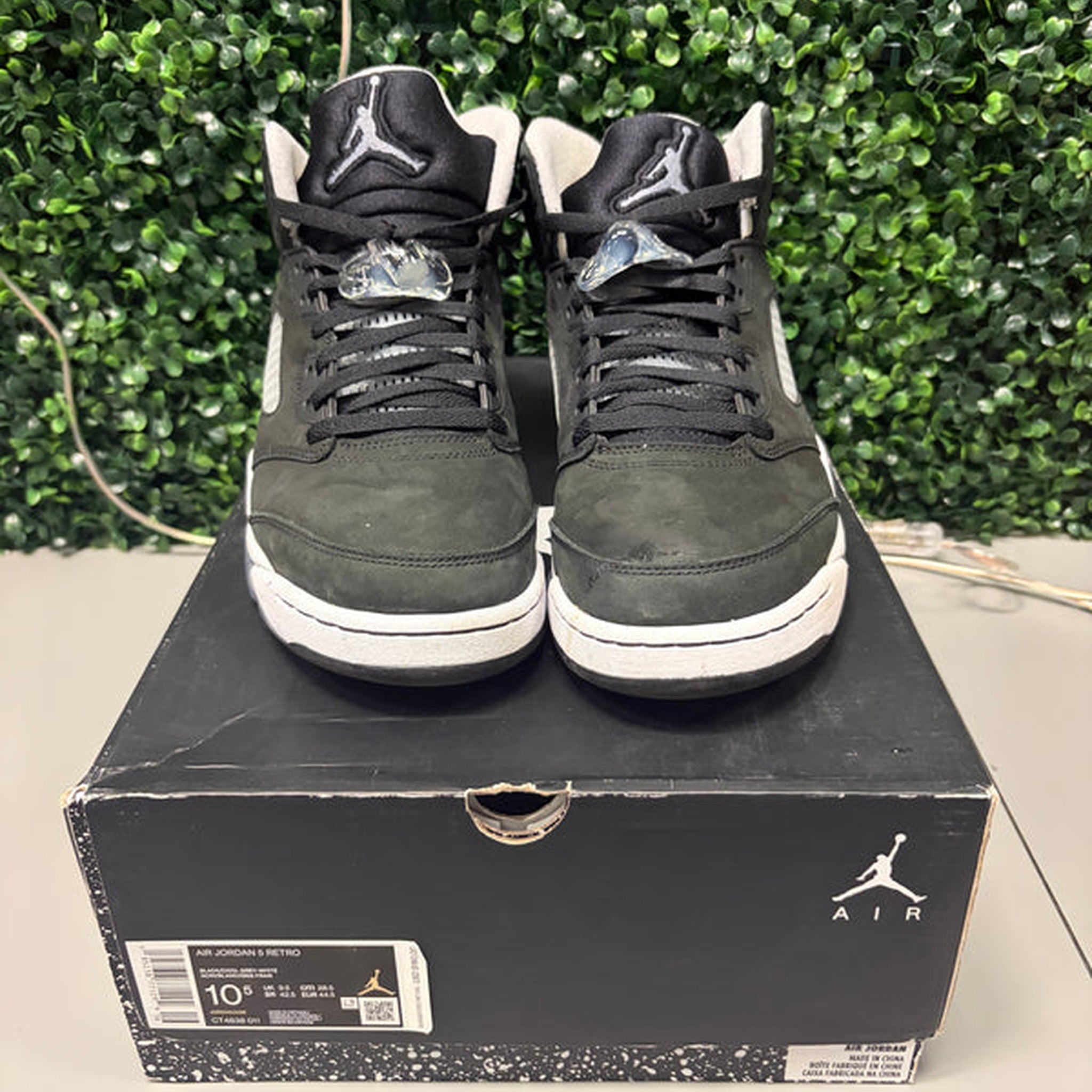 Jordan 5 Retro "Moonlight (2021)" Size 10.5 Preowned