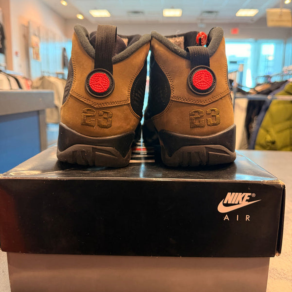Jordan 9 "Olive" Size 10 Preowned