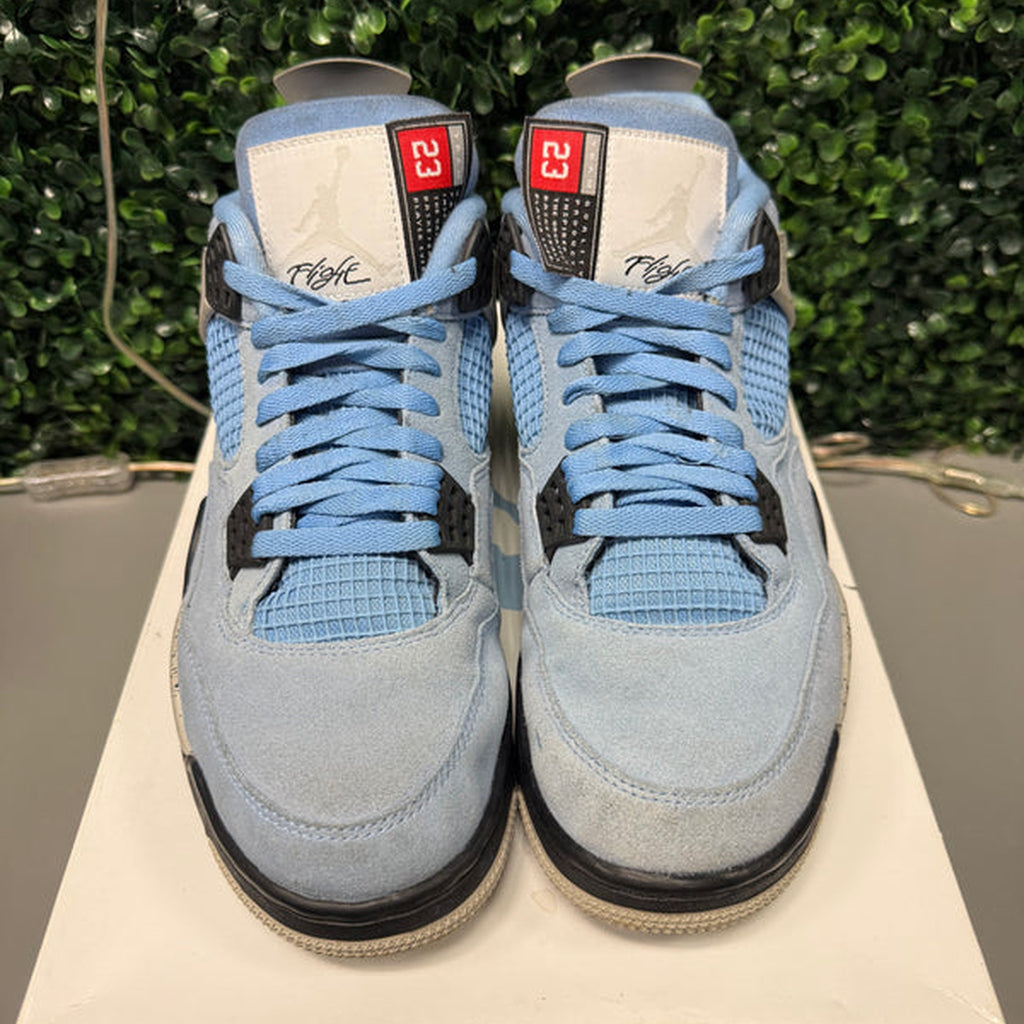 Jordan 4 "University Blue" Size 11 Preowned