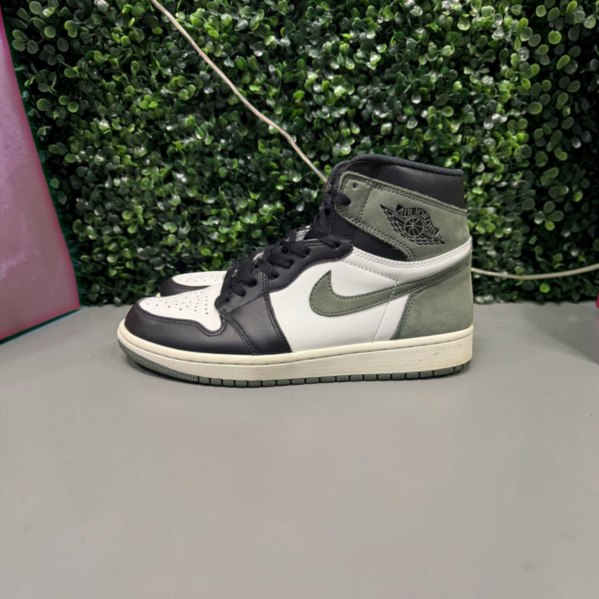 Jordan 1 High "Clay" Size 9 Preowned - Hype World