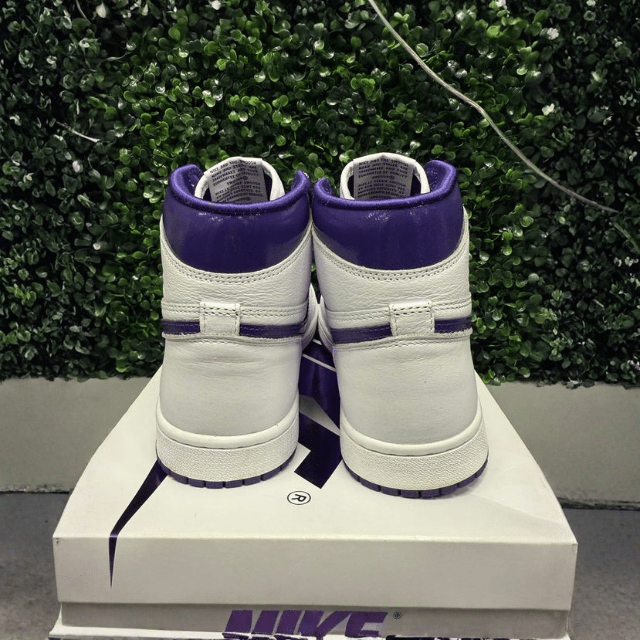Jordan 1 High “Court Purple" Size 8.5 Preowned - Hype World