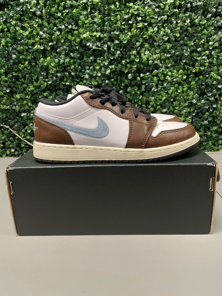 Jordan 1 Low "Mocha Blue Grey" (GS) Size 6.5Y Preowned - Hype World
