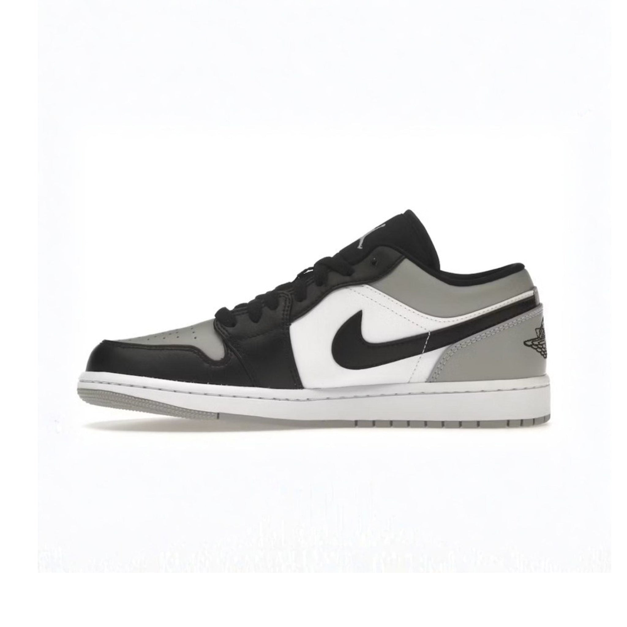 Jordan 1 Low "Shadow Toe" GS - Hype World