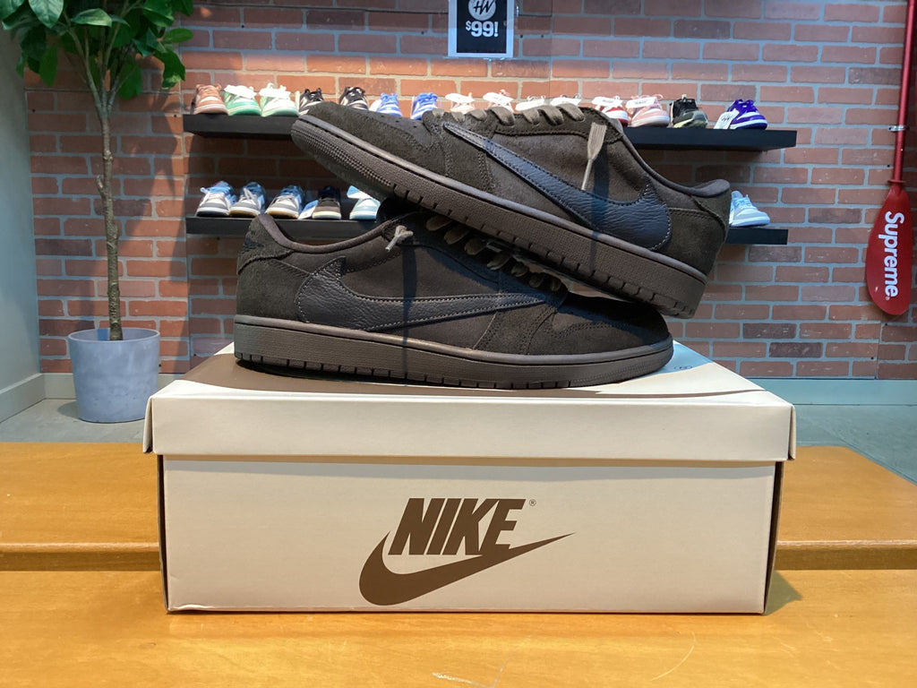 Jordan 1 Low TS “Velvet Brown” Size 10.5 Preowned - Hype World