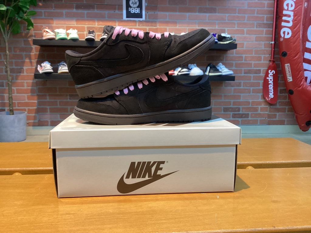 Jordan 1 Low TS Velvet Brown Size 8.5 Preowned - Hype World