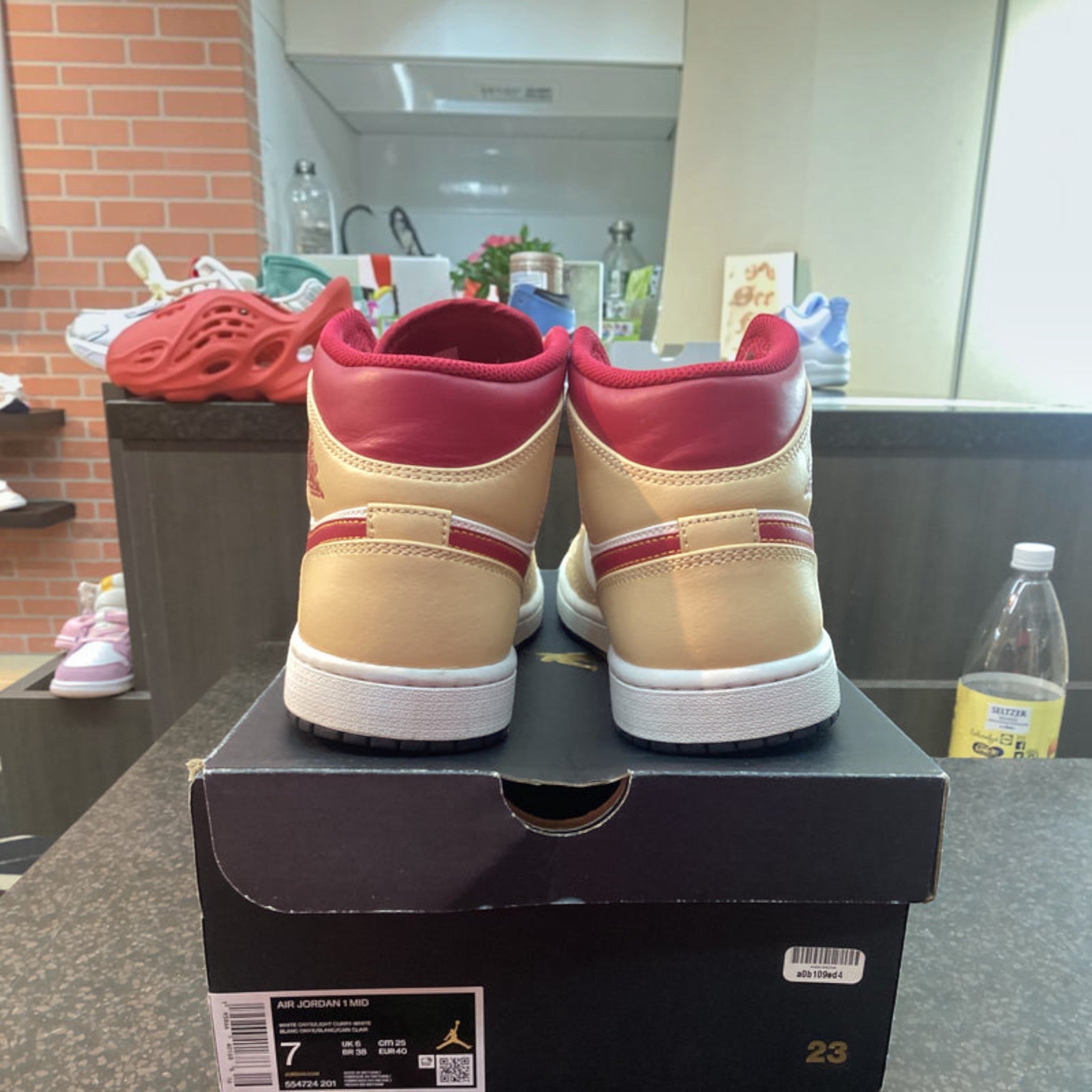 Jordan 1 Mid “Light Curry Cardinal” Preowned Size 7 - Hype World