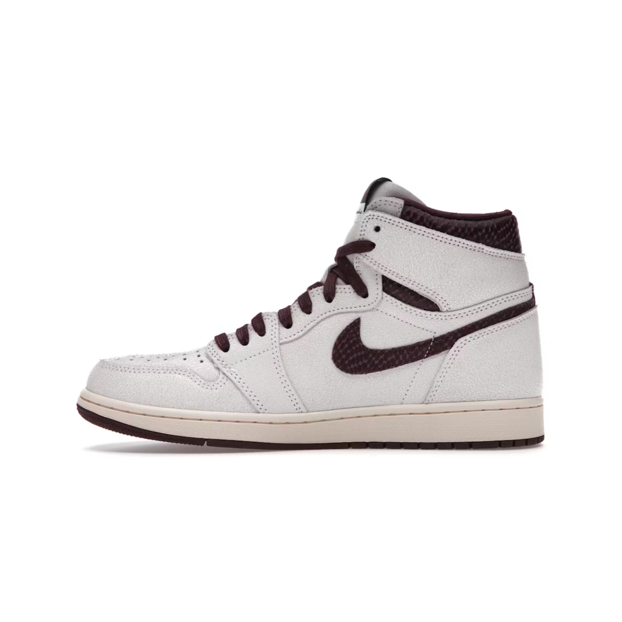 Jordan 1 Retro High OG "A Ma Maniere" - Hype World