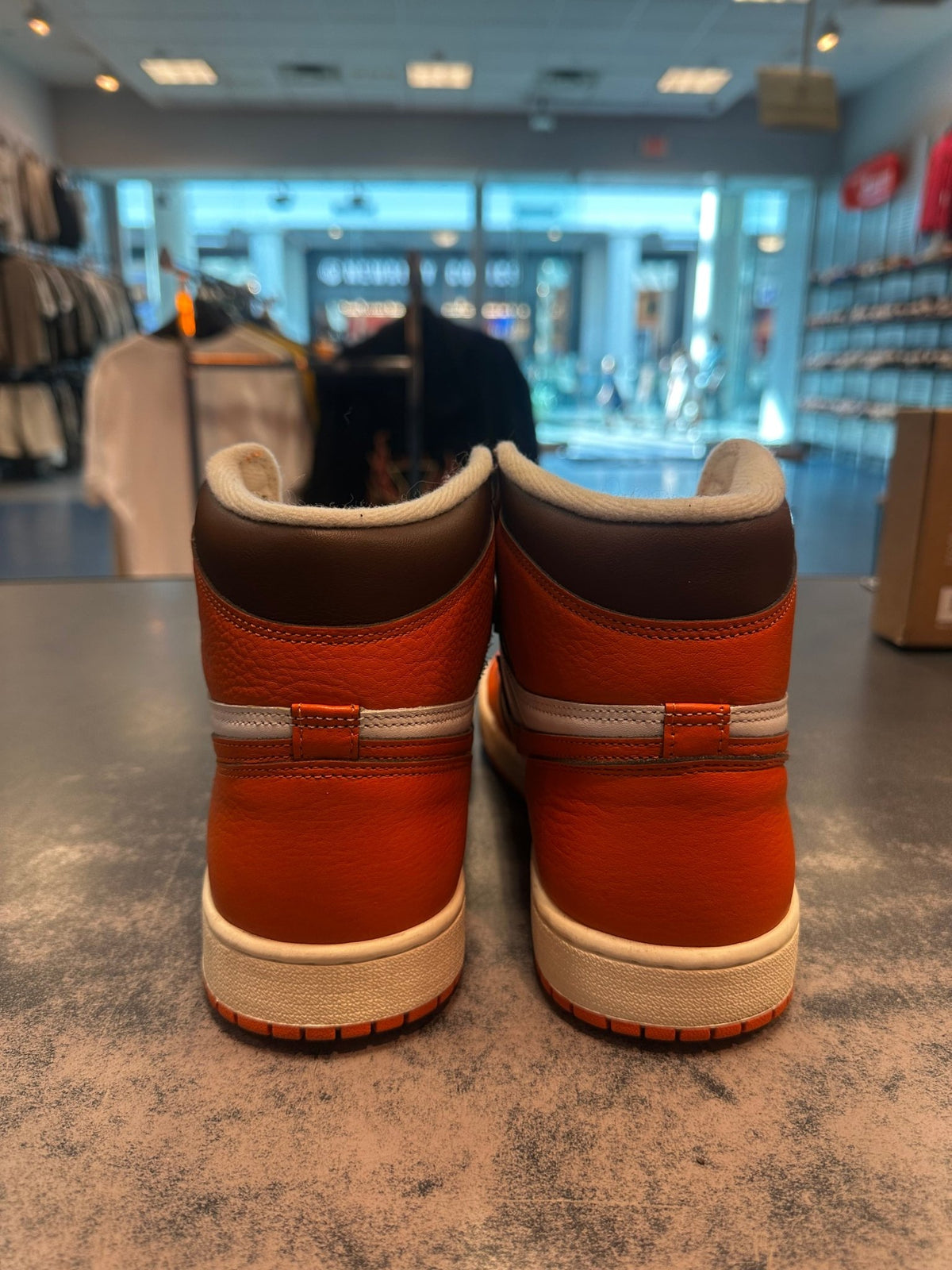 Jordan 1 Retro High OG Starfish (Women's) Size 12W/10.5M Preowned - Hype World