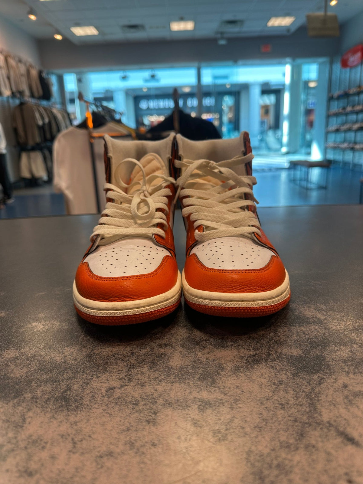 Jordan 1 Retro High OG Starfish (Women's) Size 12W/10.5M Preowned - Hype World
