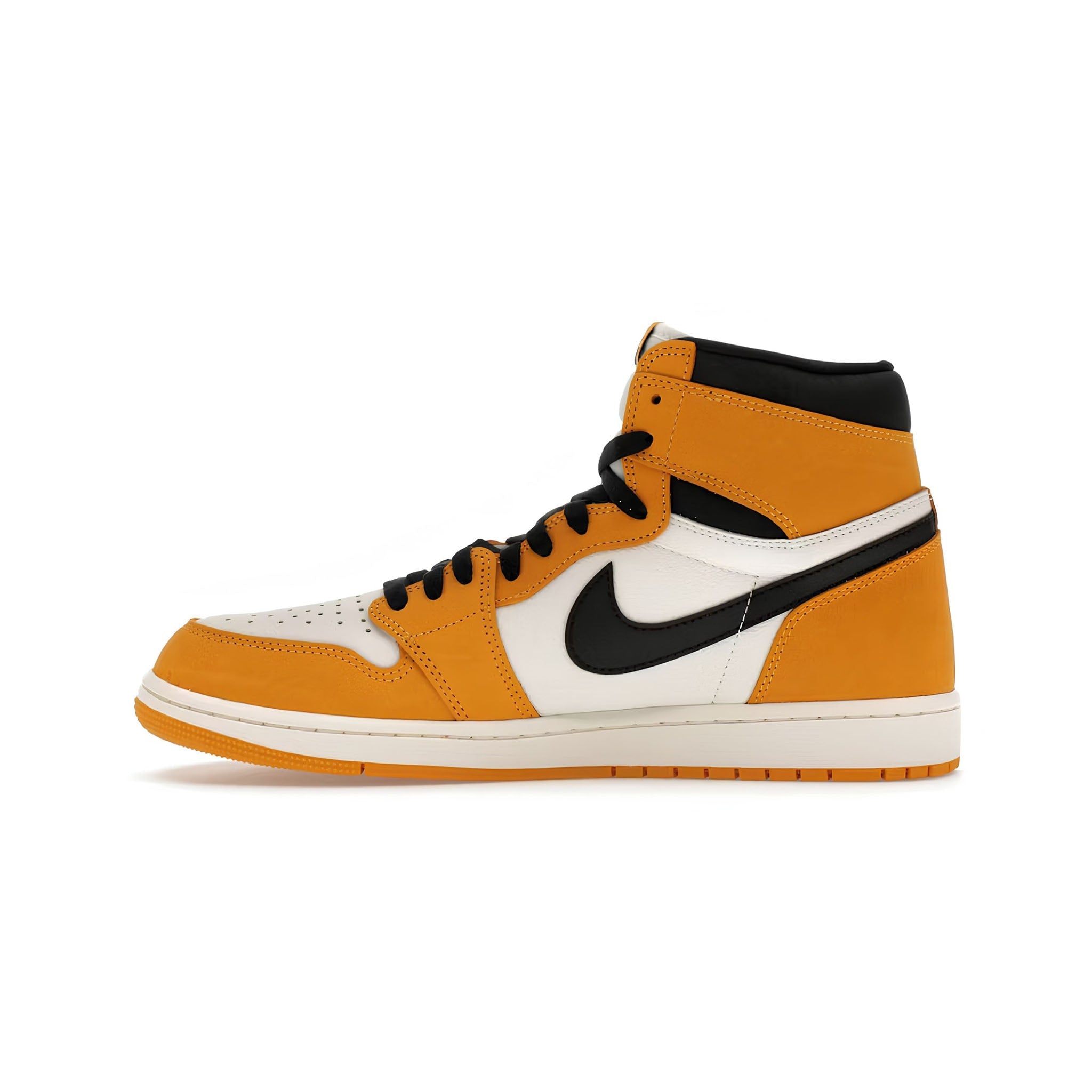 Jordan 1 Retro High OG "Yellow Ochre" - Hype World