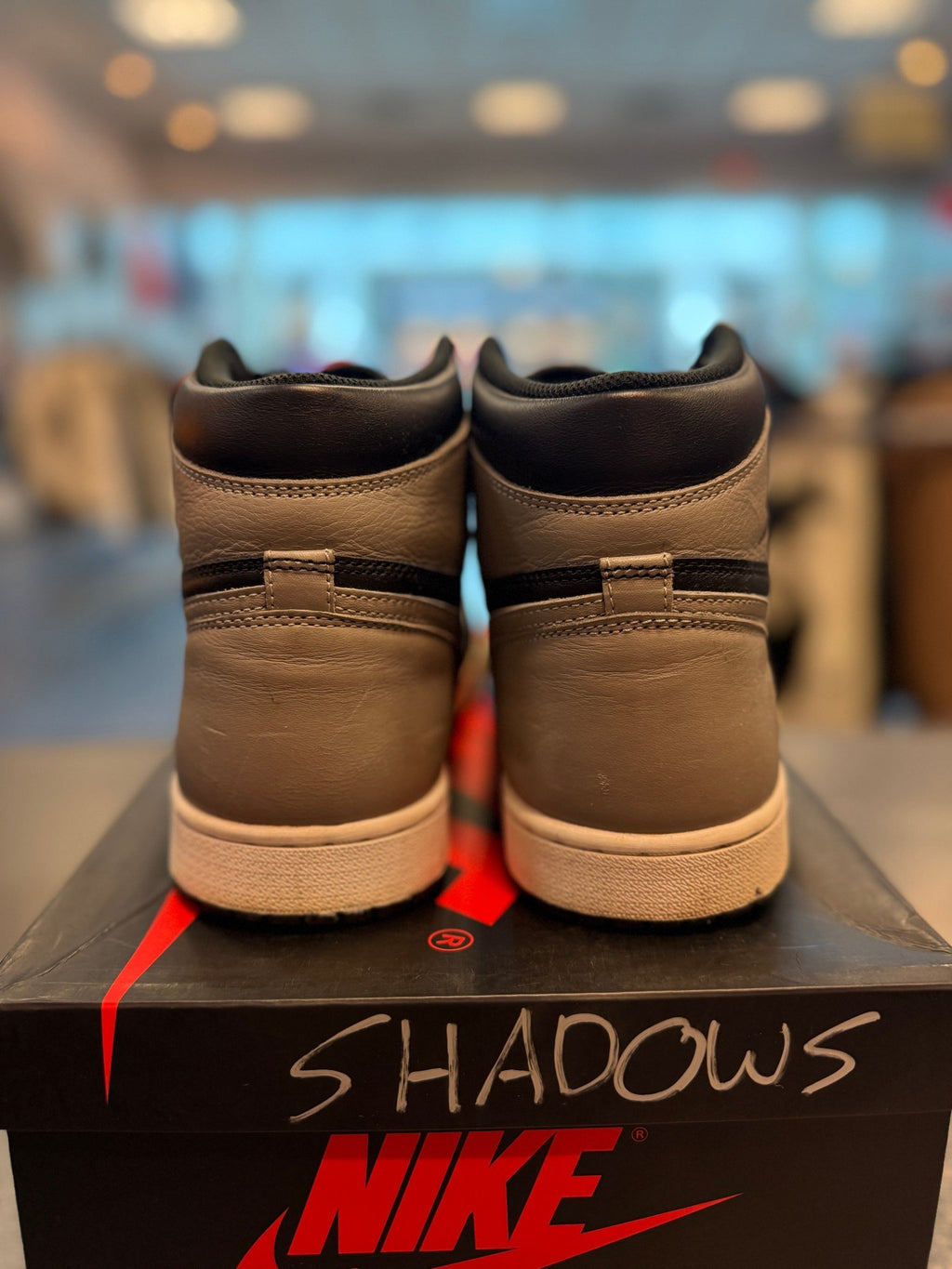 Jordan 1 Retro High Shadow (2018) Size 10.5 Preowned - Hype World