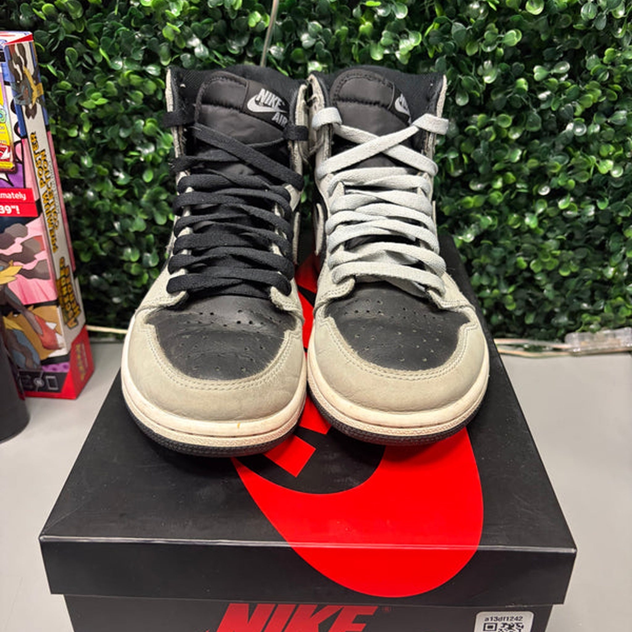 Jordan 1 "Shadow 2.0" Size 8 Preowned - Hype World