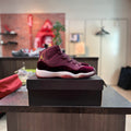 Jordan 11 "Heiress Night Maroon" Preowned Size 7Y - Hype World