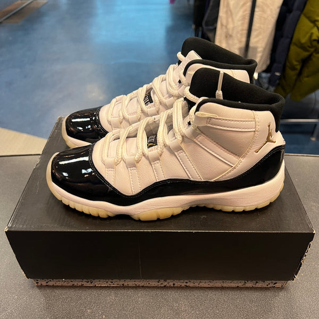 Jordan 11 retro "DMP Gratitude" size 5.5y Preowned Rep Box - Hype World