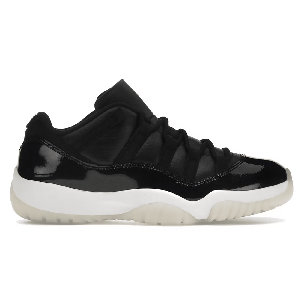 Jordan 11 Retro Low 72-10 - Hype World
