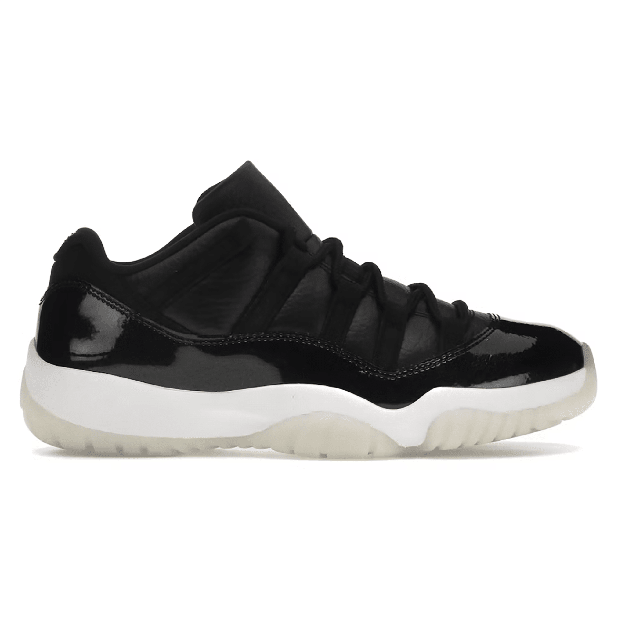 Jordan 11 Retro Low 72-10 - Hype World