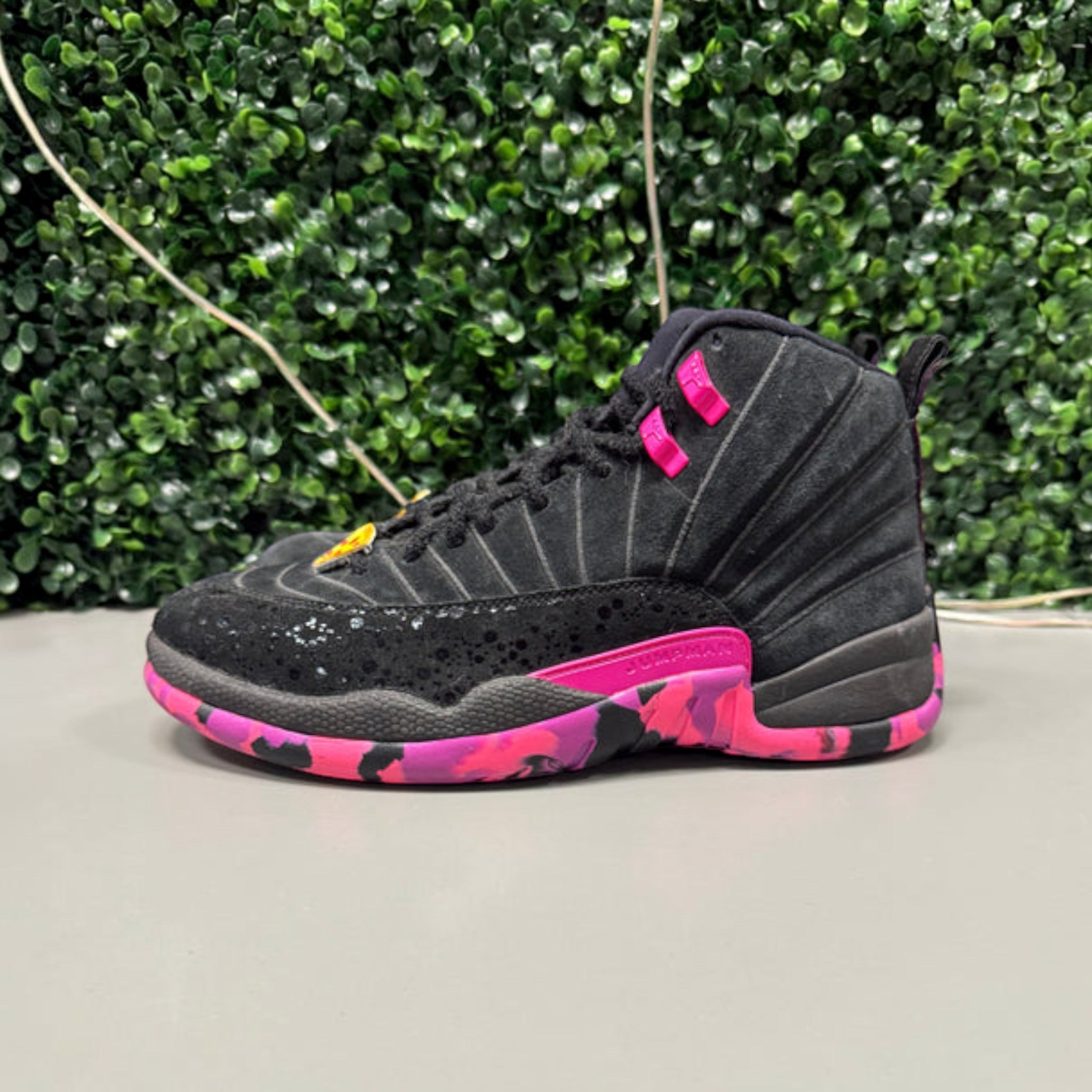 Jordan 12 "Doernbecher" Size 8.5 Preowned - Hype World