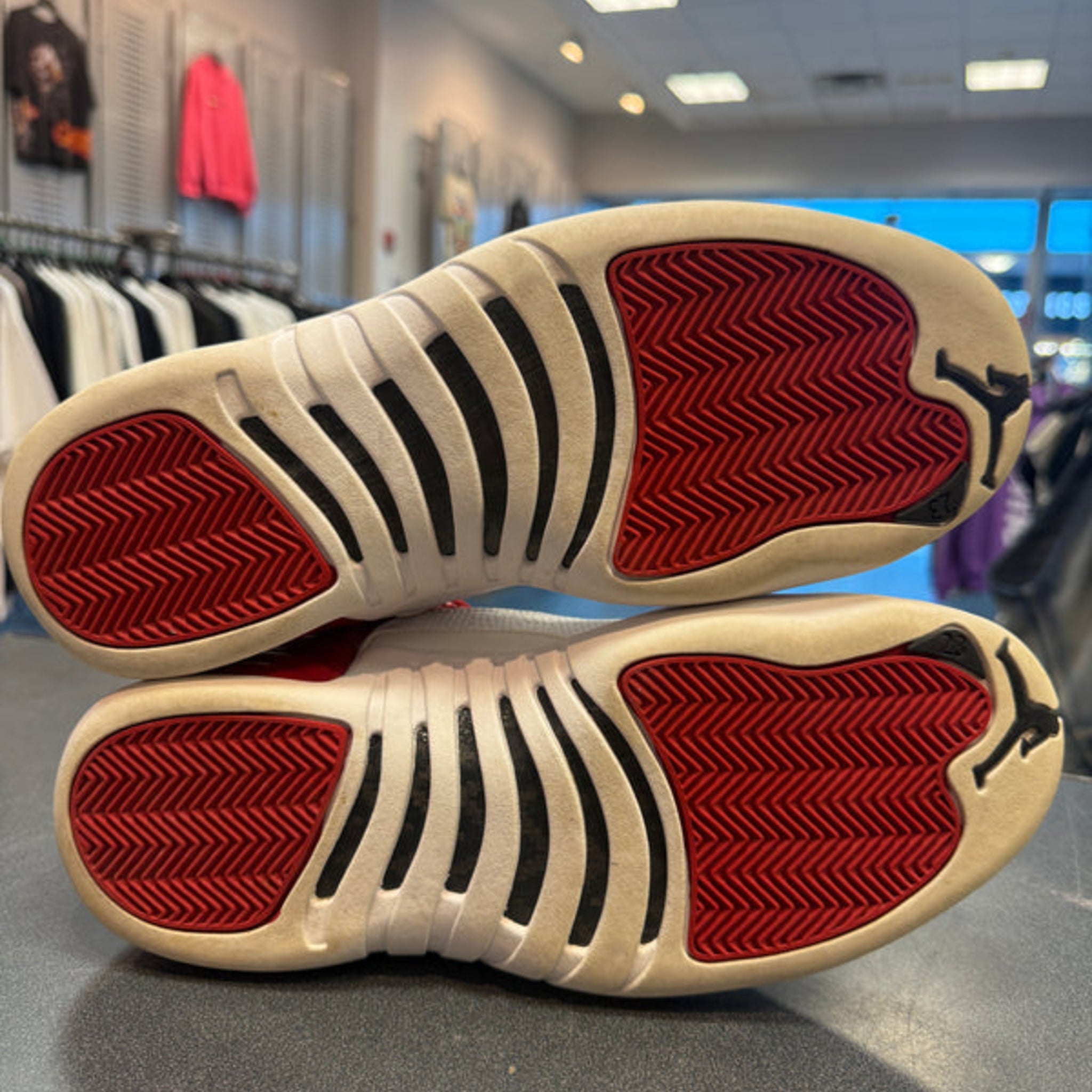 Jordan 12 Retro "Gym Red" (2016) Size 10 Preowned (NO BOX) - Hype World