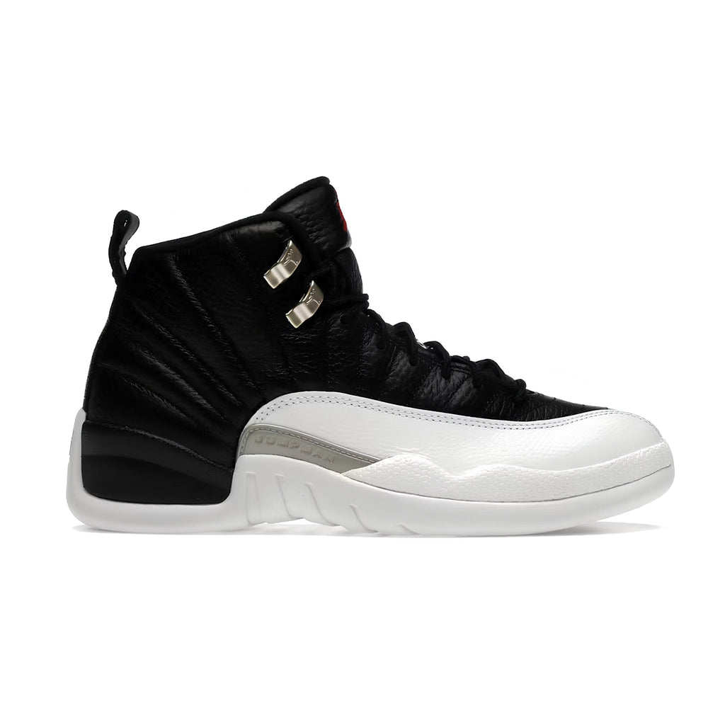 Jordan 12 Retro Playoffs (2022) (Yellowing) - Hype World