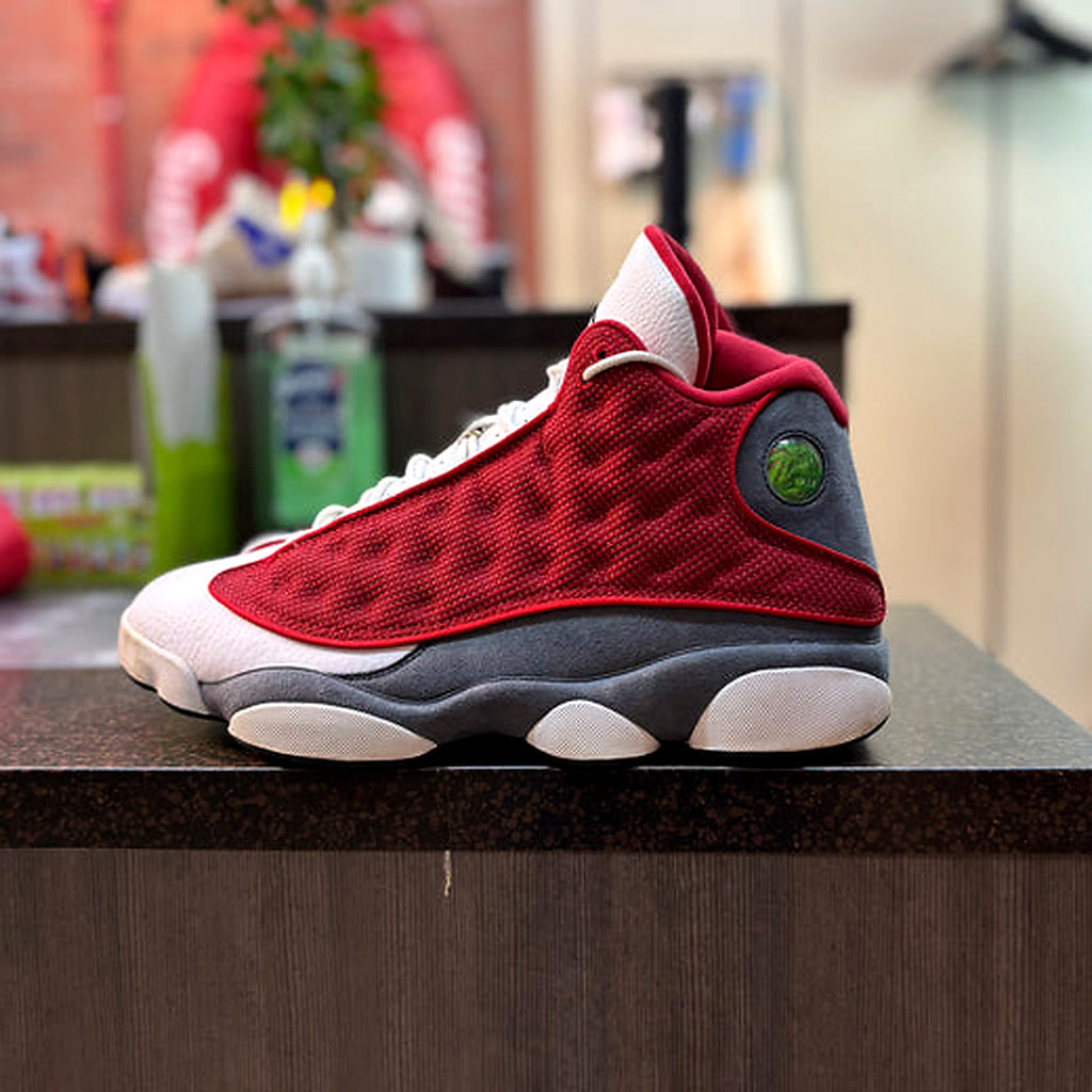 Jordan 13 "Gym Red Flint Grey" Preowned Size 12 No Box - Hype World