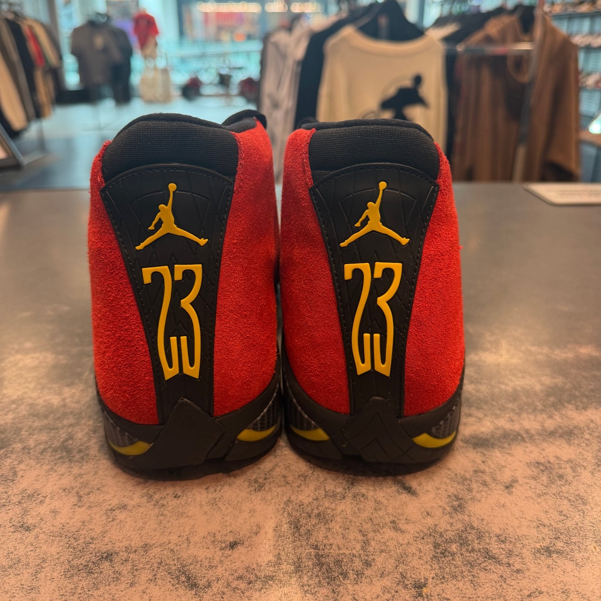 Jordan 14 Retro "Challenge Red" Size 14 Preowned (No Box) - Hype World