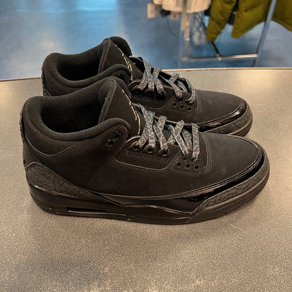 Jordan 3 "Black Cat" Size 8.5M Brand New No Box - Hype World